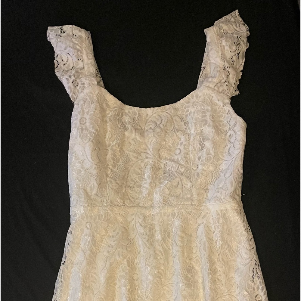 SOLID HIGH LOW HEM LACE DRESS